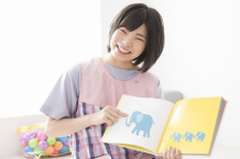 【認可外保育園の保育士】休暇制度充実、子どもたちにとっての憩いの場