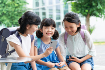 【児童発達支援・放課後等デイサービスの児童指導員・保育士】福利厚生充実、歯科医師監修の施設