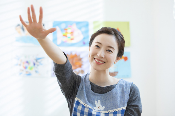 【認可保育園の園長】「鳩ヶ谷駅」徒歩15分、年間休日122日、有給取得率100％、時短勤務制度あり、プライベートも大切にできる保育園です