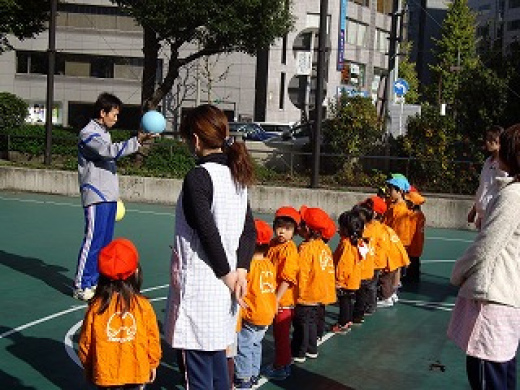 「高円寺駅」徒歩3分、一人ひとりの可能性を大きく実らせる