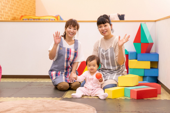 【小規模保育園の保育士】「渡辺通駅」徒歩2分、遊びの中から学ぶ気持ちを育てる