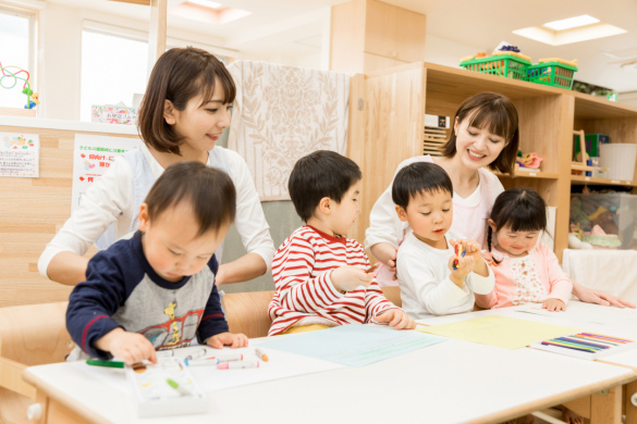 年間休日120日、子どもの心の成長面を支える