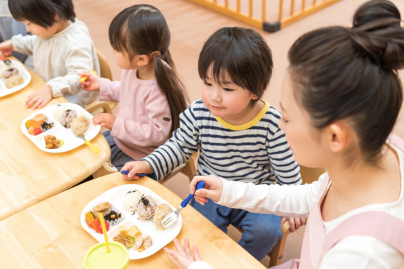 【認可保育園の保育士】「池ノ上駅」徒歩6分、子どもが主人公の環境を作る