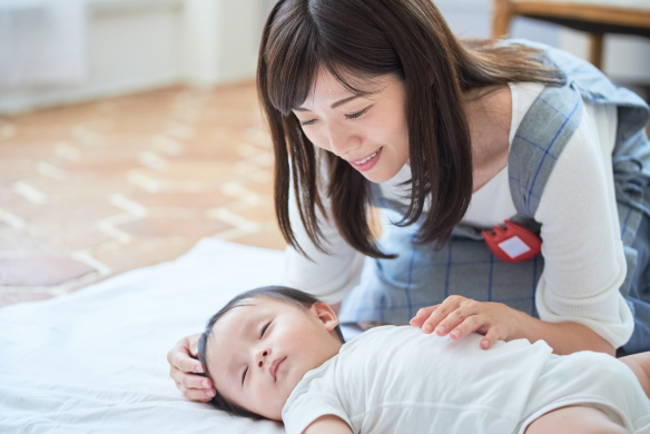 【小規模保育園の保育士】多彩な休暇制度、遊びの中から学ぶ気持ちを育てる