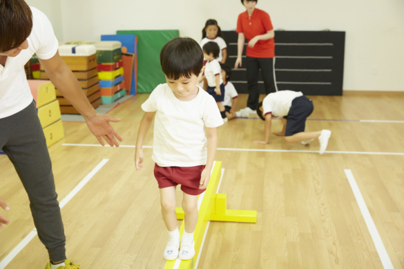 【放課後等デイサービスの児童指導員・保育士】「平田町駅」徒歩4分、社会性を高める療育