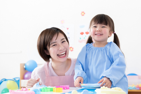 【認定こども園の保育教諭】年間休日125日、地域と共生できる園を目指す