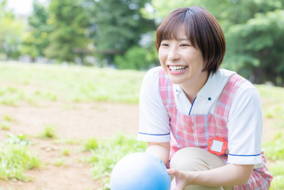 【認可保育園の保育士】「瑞穂大運動場東駅」徒歩5分、個々の力を伸ばす豊かな保育