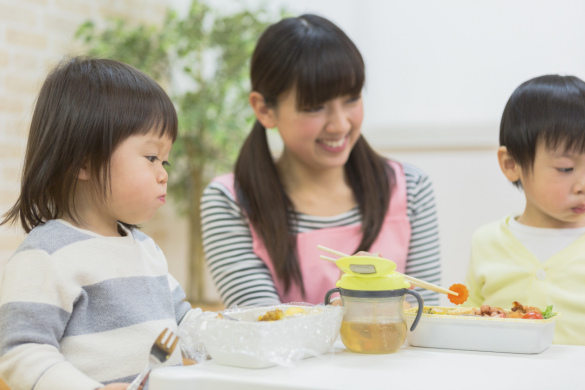 【事業所内保育園の保育士】賞与年2回支給、一人ひとりの子ども達を大切にした保育