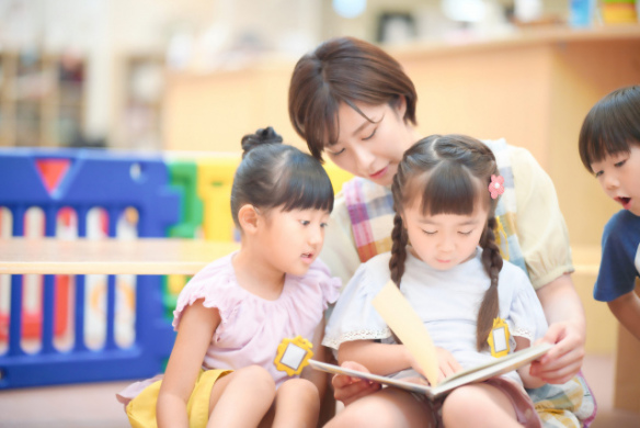 【認可保育園の保育士】土日祝休み、素直な明るい子ども