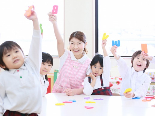 【認可保育園の保育士】年間休日120日、一人ひとりの個性や主体性を尊重