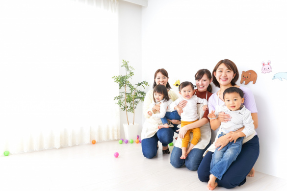 【院内保育園の保育士】休暇制度充実、一人ひとりと寄り添った保育