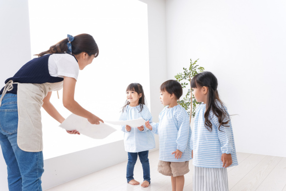 【認証保育園の保育士】「新富町駅」徒歩3分、一人ひとりの子ども達を大切にした保育