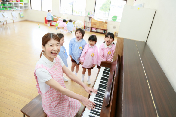 【認証保育園の保育士】「千歳烏山駅」徒歩5分、一人ひとりの子ども達を大切にした保育