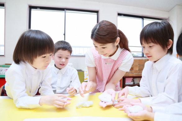 【認可保育園の保育士】「新高島駅」徒歩5分、一人ひとりの子ども達を大切にした保育